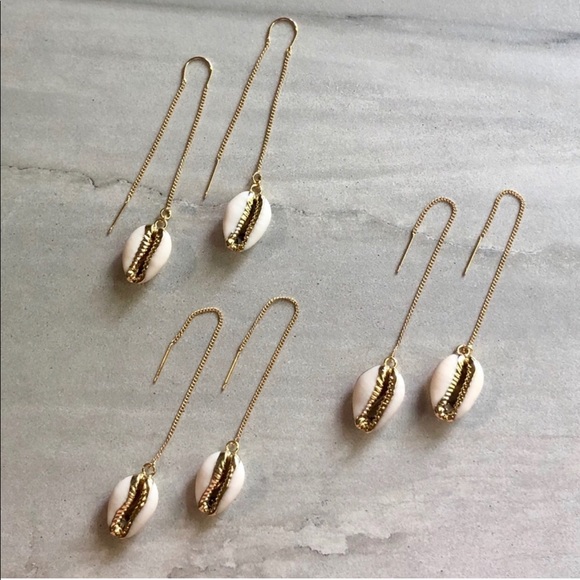 Estrella and Luna Gold Boho Earings Cowrie Shell - Picture 4 of 6